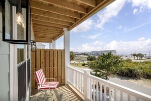 Maison mitoyenne, 3 chambres | Terrasse/Patio