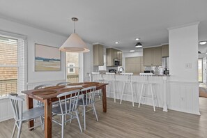 Hus - 4 soveværelser | Spiseområde