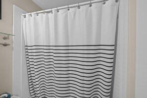 Apartamento, 1 habitación | Baño | Toallas