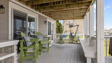 House, 4 Bedrooms | Outdoor dining