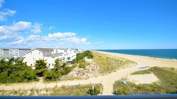 Condo, 3 quartos | Praia