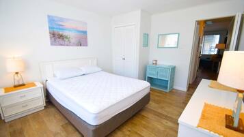 Condo, 1 Bedroom | 1 bedroom, iron/ironing board, free WiFi