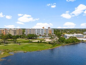 Golf - Elegant Bayfront Condo | Massive Pool and Hot Tub (Panama City Beach)