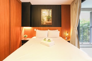 Monolocale | Tende oscuranti, ferro/asse da stiro, Wi-Fi gratuito, lenzuola