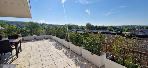 Traumhafter Weitblick - Penthouse, Dachterrasse mit Whirlpool in Bad Salzuflen