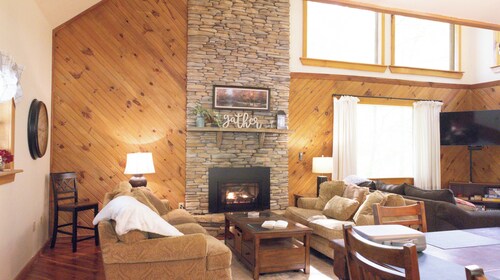 CAMMALOT - Pine Creek Valley comfort close to rail trail and Pine Creek