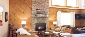 CAMMALOT - Pine Creek Valley comfort close to rail trail and Pine Creek