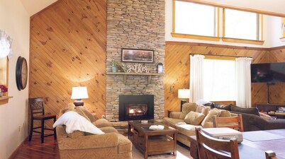 CAMMALOT - Pine Creek Valley comfort close to rail trail and Pine Creek