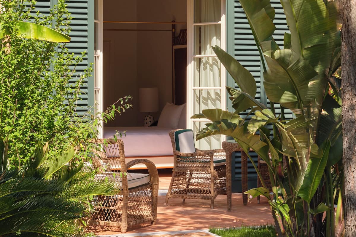 迷你吧、房內夾萬、遮光窗簾/窗簾、隔音