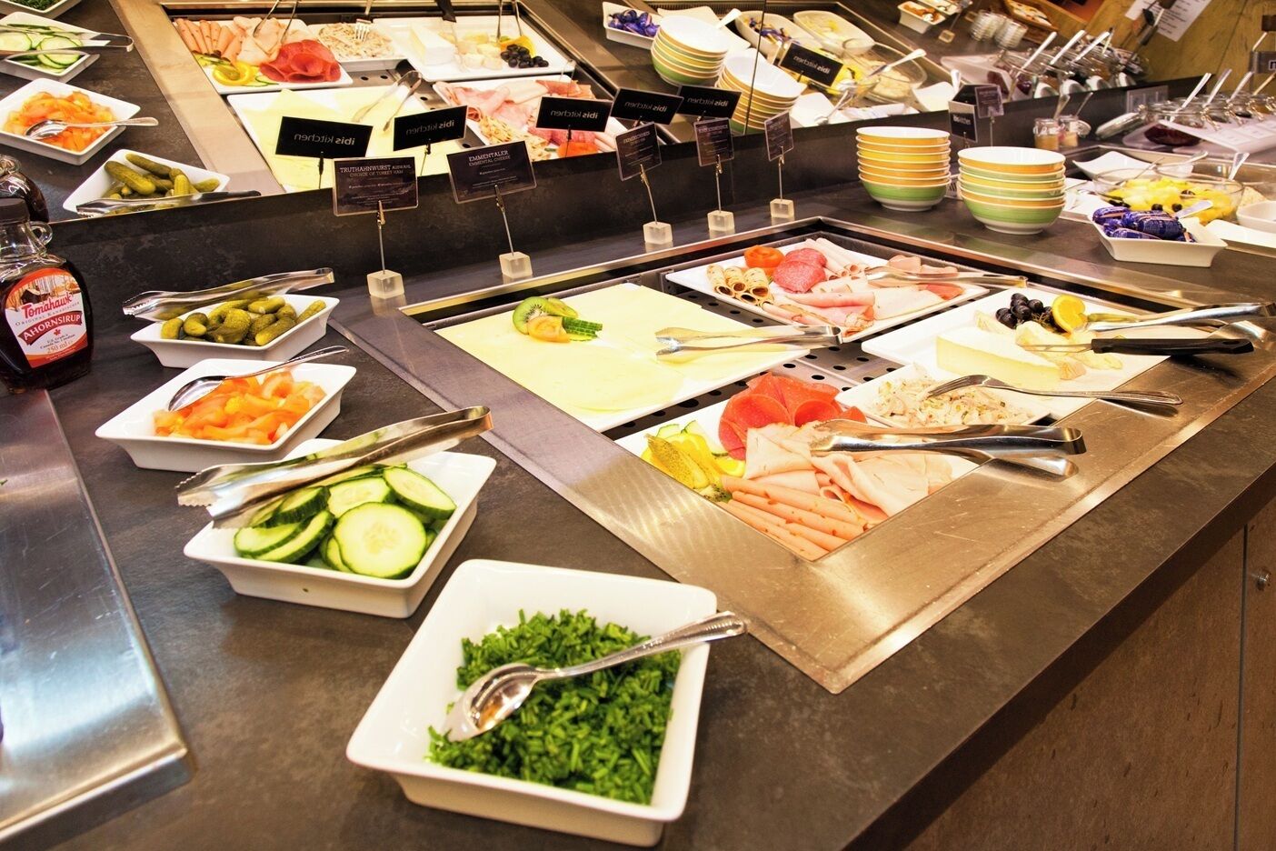 Daily buffet breakfast (EUR 14 per person)