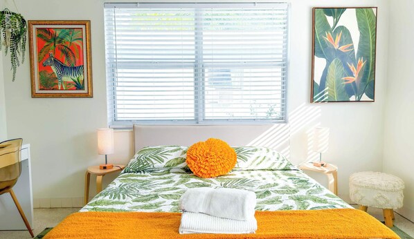 Bügeleisen/Bügelbrett, WLAN, Bettwäsche