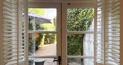 Pass the Keys | The Garden Flat, Jesmond