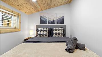 2 bedrooms, free WiFi, bed sheets