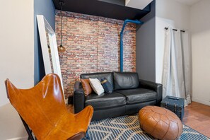 Apartment | 4 bedrooms, Internet - Hudson Yards Prime Location Furnished Rental (New York)