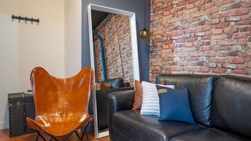 Apartment | 4 bedrooms, Internet