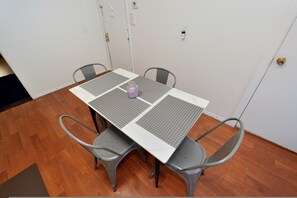 2 Schlafzimmer