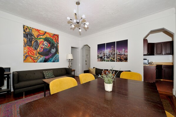 Apartment | 3 bedrooms - Midtown West Furnished 3 Bedroom Apartment (New York)