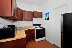 Apartment | 3 bedrooms - Midtown West Furnished 3 Bedroom Apartment (New York)