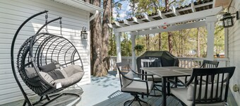 Eagle`s Nest - Village of Pinehurst Home with Pool Table and Poker Table