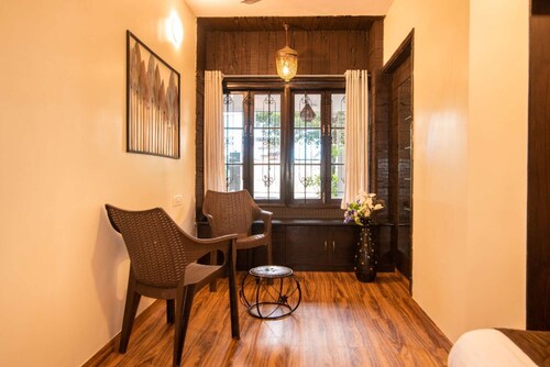 Villa (2 BHK With Garden)