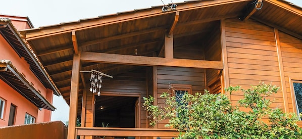 Casa familiare, balcone | Vista giardino