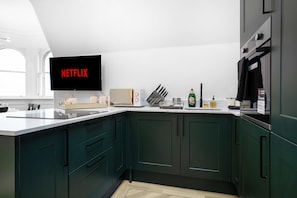 Lägenhet | 1 sovrum och skrivbord