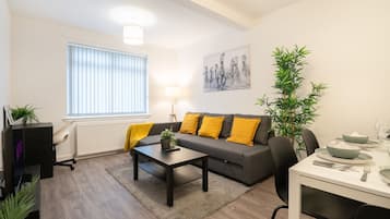 Apartment | 2 Schlafzimmer, Schreibtisch, Internetzugang