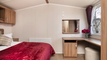 Apartment | 3 bedrooms, desk, Internet