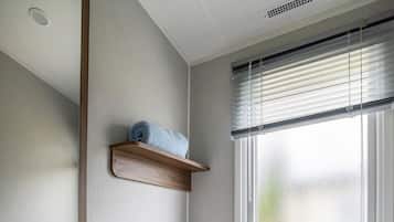 Apartment | 3 bedrooms, desk, Internet