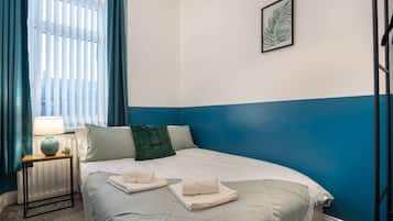 Căn hộ | 3 phòng ngủ, bàn, truy cập Internet tốc độ cao