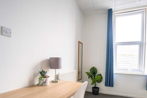 Apartment - 3 Bed-free Parking-close to City (Gateshead)