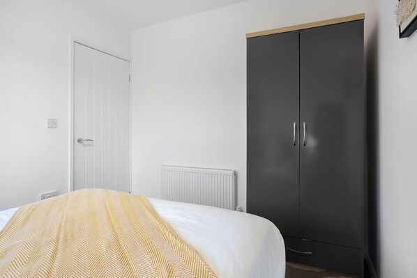 Leilighet | 2 soverom, skrivebord og internett