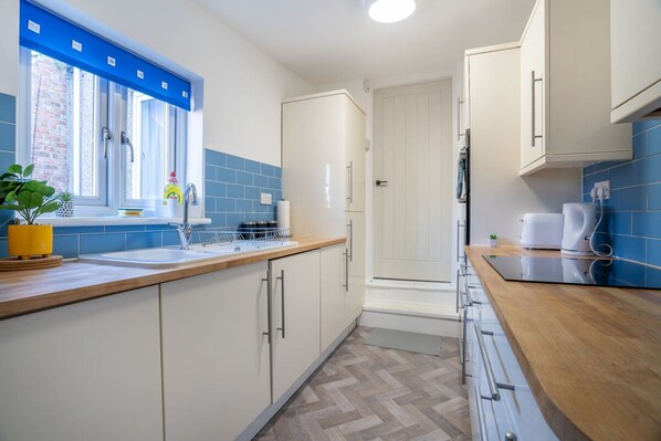 Apartment - Cozy 3 Bed Apartment - Parking (Gateshead)