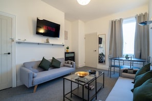 Appartement | 3 chambres, bureau, Internet