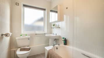 House | 2 bedrooms, Internet