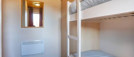 Apartment | 3 bedrooms, Internet