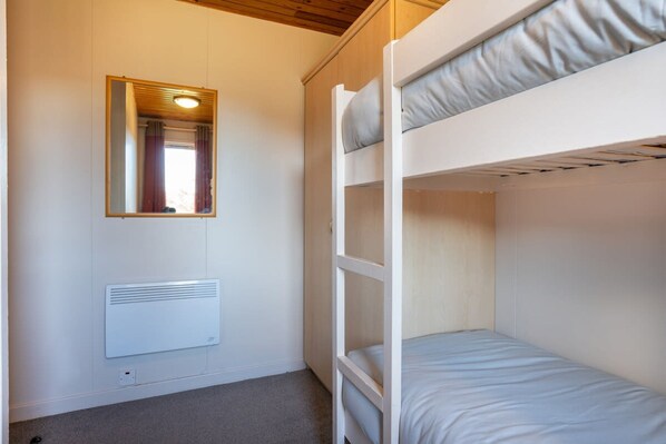 Apartment | 3 bedrooms, Internet - Hunters Quay -3 Bedroom Lodge (Dunoon)