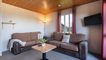 3 bedrooms, Internet