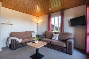 Apartment | 3 bedrooms, Internet - Hunters Quay -3 Bedroom Lodge (Dunoon)