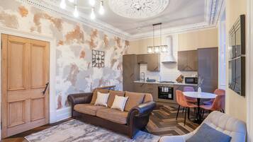 Apartment | 2 bedrooms, Internet