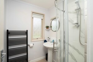 Apartment | 3 bedrooms, Internet