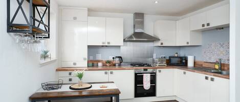 Departamento | 2 habitaciones y escritorio