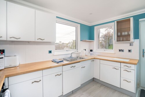 Close to Stonehaven Beach-2 Bed