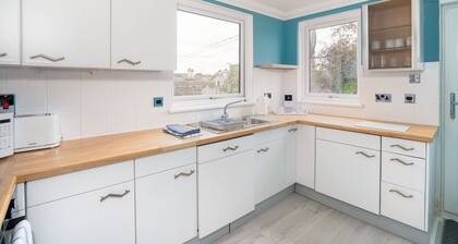 Close to Stonehaven Beach-2 Bed