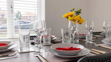 Nhà | 4 phòng ngủ