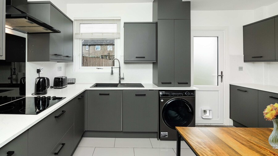 3 Bedroom House-free Parking