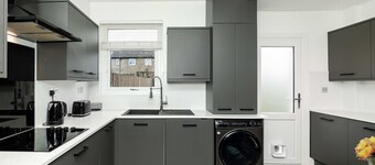 บ้าน 3 ห้องนอน - จอดรถฟรี