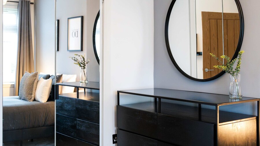 3 Bedroom House-free Parking