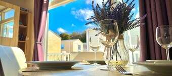 Marton Mere - 3 Bedroom Caravan