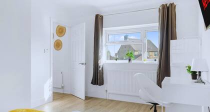 4 Bedrooms - 3 Bathrooms House
